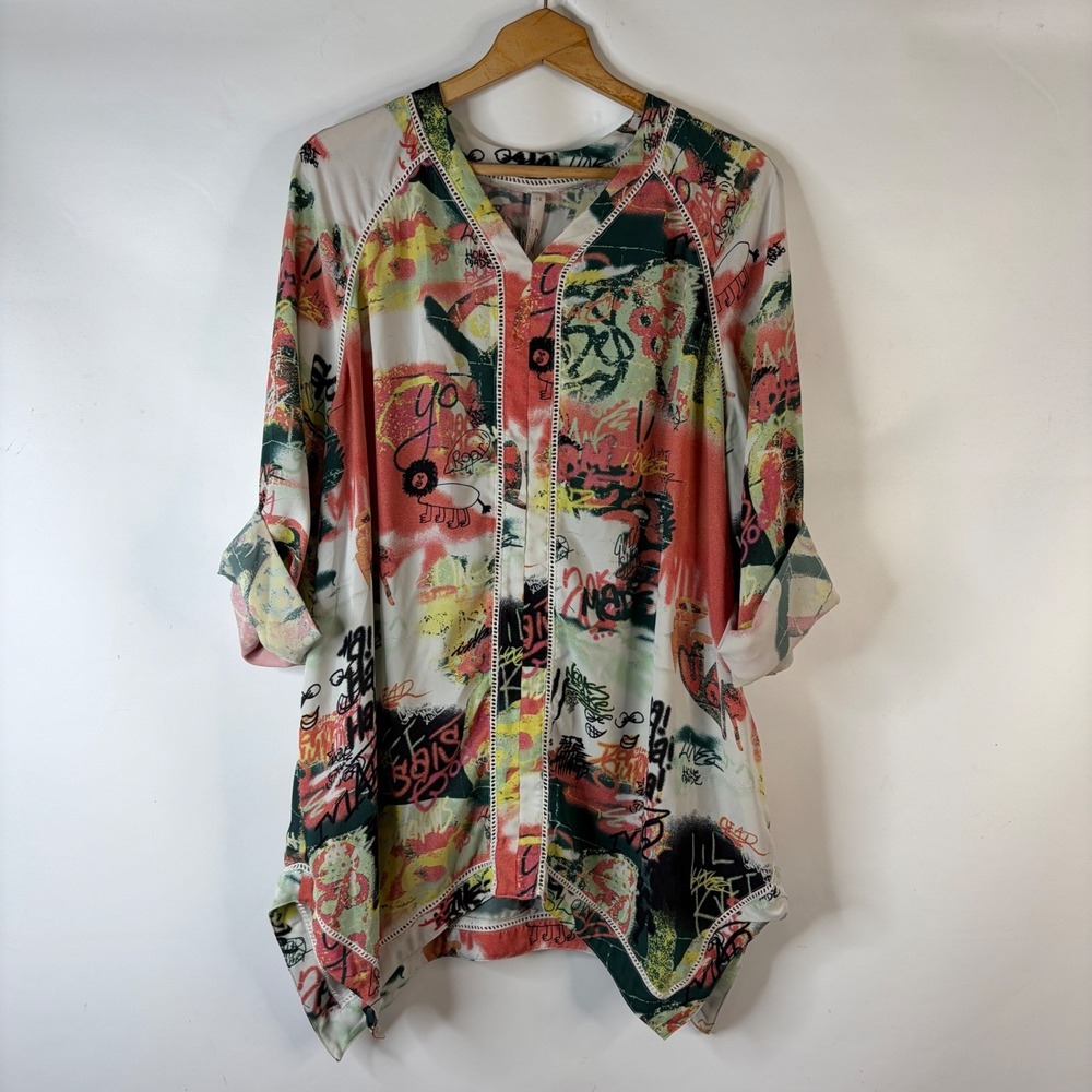 Melissa McCarthy Seven7 Tunic Top Womens 1X Multicolor Graffiti Print Lace Trim